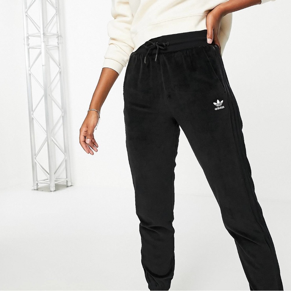 BLACK VELOUR JOGGERS ADIDAS